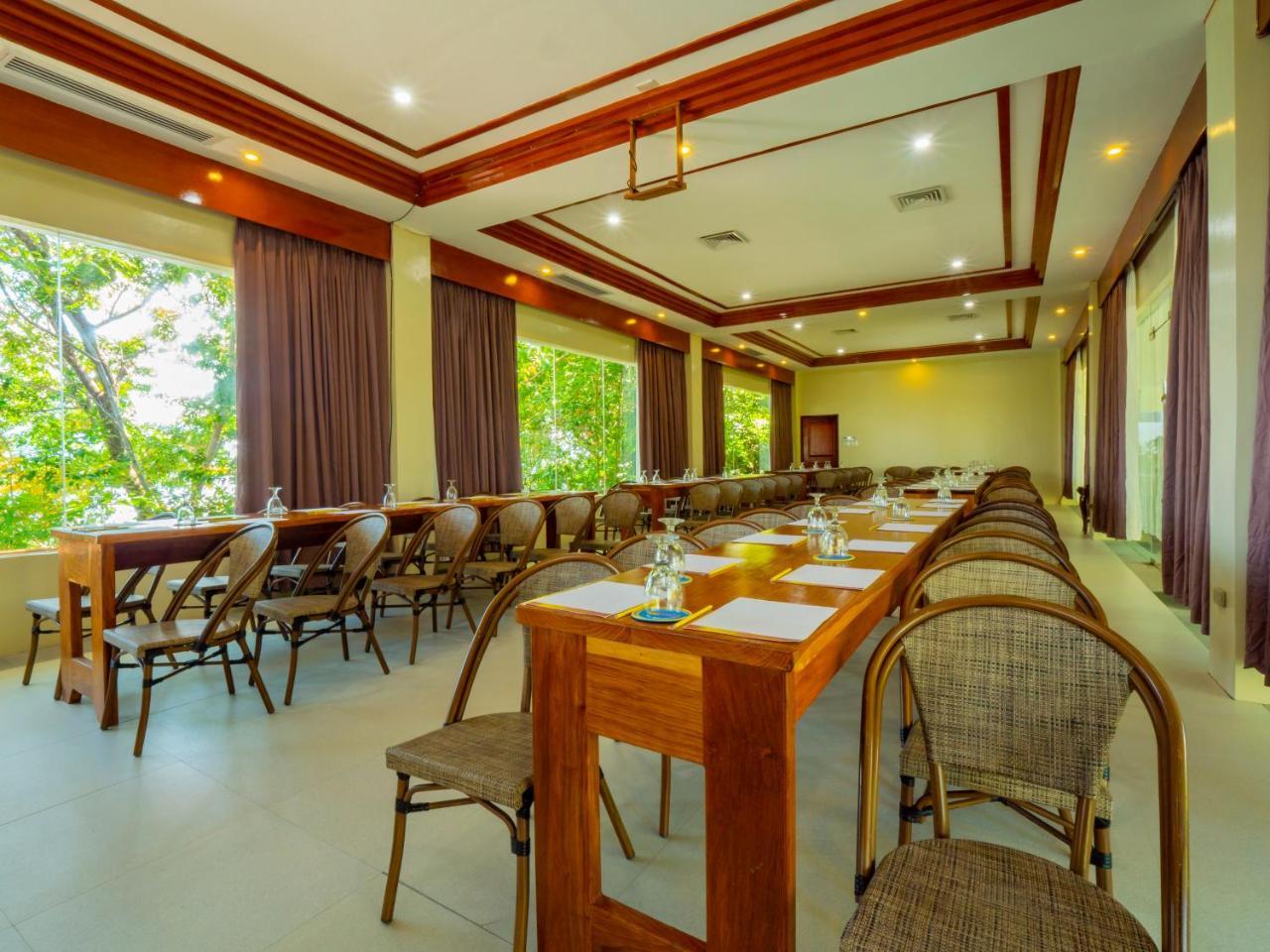 Sunlight Ecotourism Island Resort Culion Exterior photo